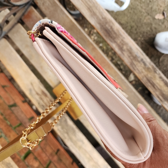 ALDO floral envelope clutch crossbody - Picture 12 of 12